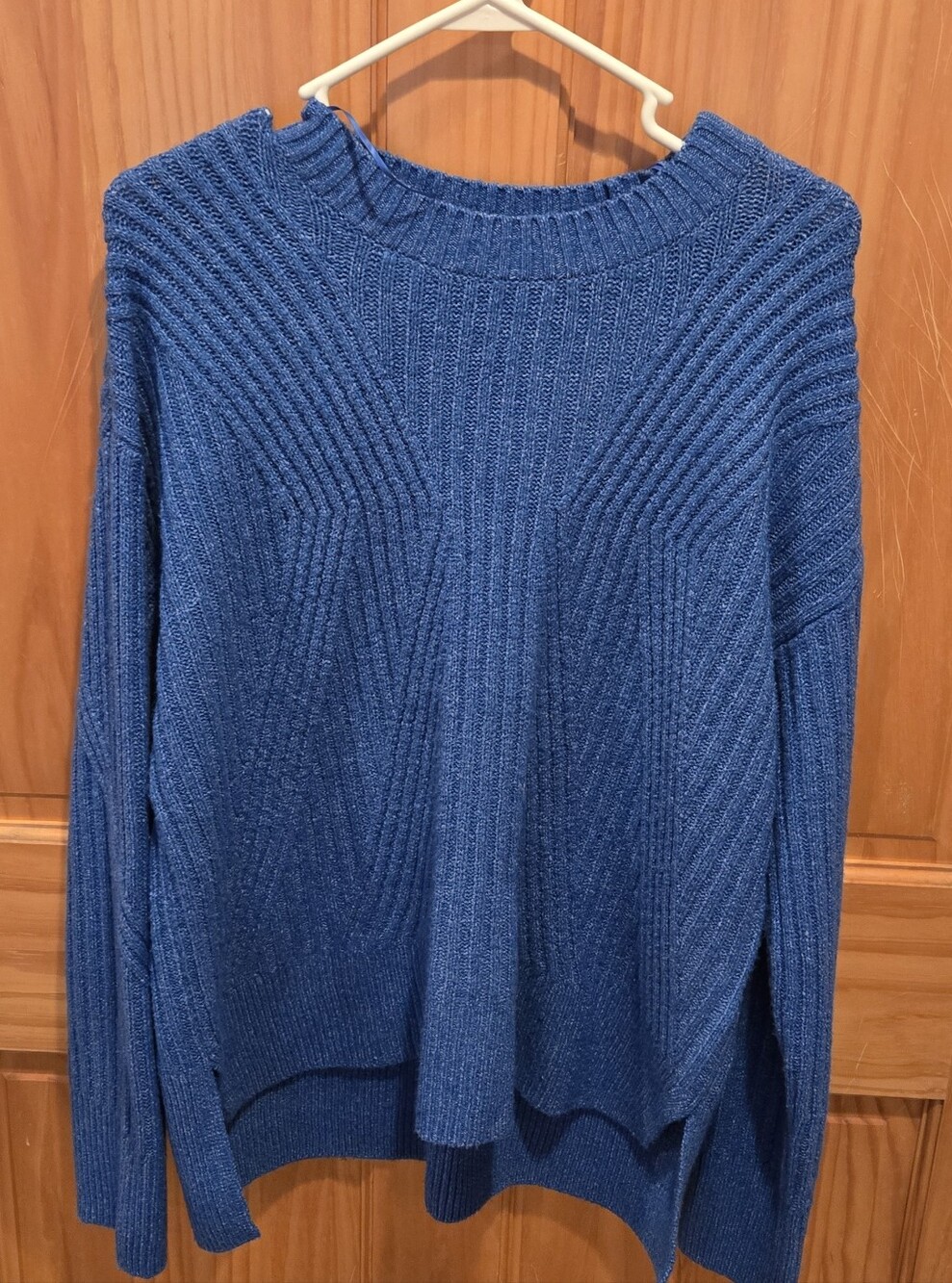 Simply Vera Vera Wang Blue Ribbed Crewneck Sweater